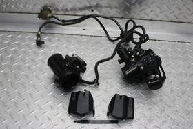 7811191 Bmw 2012 R1200gs Abs Left/right Throttle Bodies With Fuel Hoses