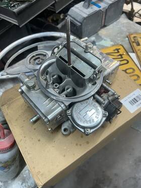 4259834 Holley 4160 600 Cfm Carburetor