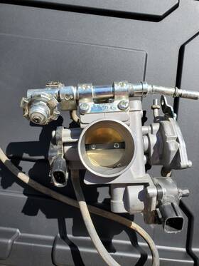 B4f-13750-02-00 Yamaha Grizzly/kodiak 700 Complete Throttle Body