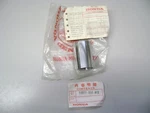 Nos Honda Elsinore CR250M Carburetor Throttle Valve Slide 3.0 25F. Fixed Price $55.00.